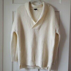 TALBOTS CHUNKY KNIT WOOL BLEND SWEATER CREAM V-NECK SHAWL TUNIC SIZE MEDIUM